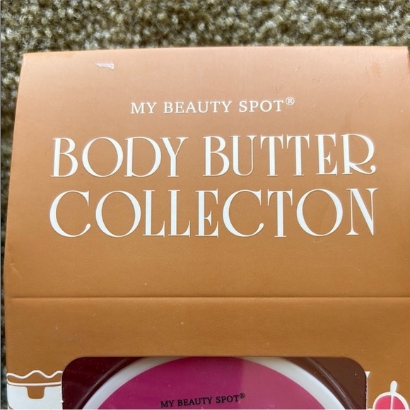 Body Butter Collection - Vanilla, Peppermint, Gingerbread NIB Christmas Winter - Picture 2 of 4
